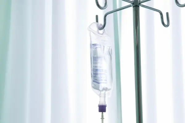 R皮膚科クリニックは大阪市大正区の皮膚科・美容皮膚科です。美容診療にも力を入れており、シミ、小ジワ、くすみ、毛穴の開き・黒ずみ・肝斑・赤ら顔など様々な肌トラブルのご相談も受付しています。お子様からご年配の方まで幅広く対応します。
